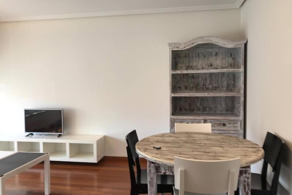 Magnifica Casa Con Garaje Muy Bien Comunicada Daire Santiago de Compostela Dış mekan fotoğraf